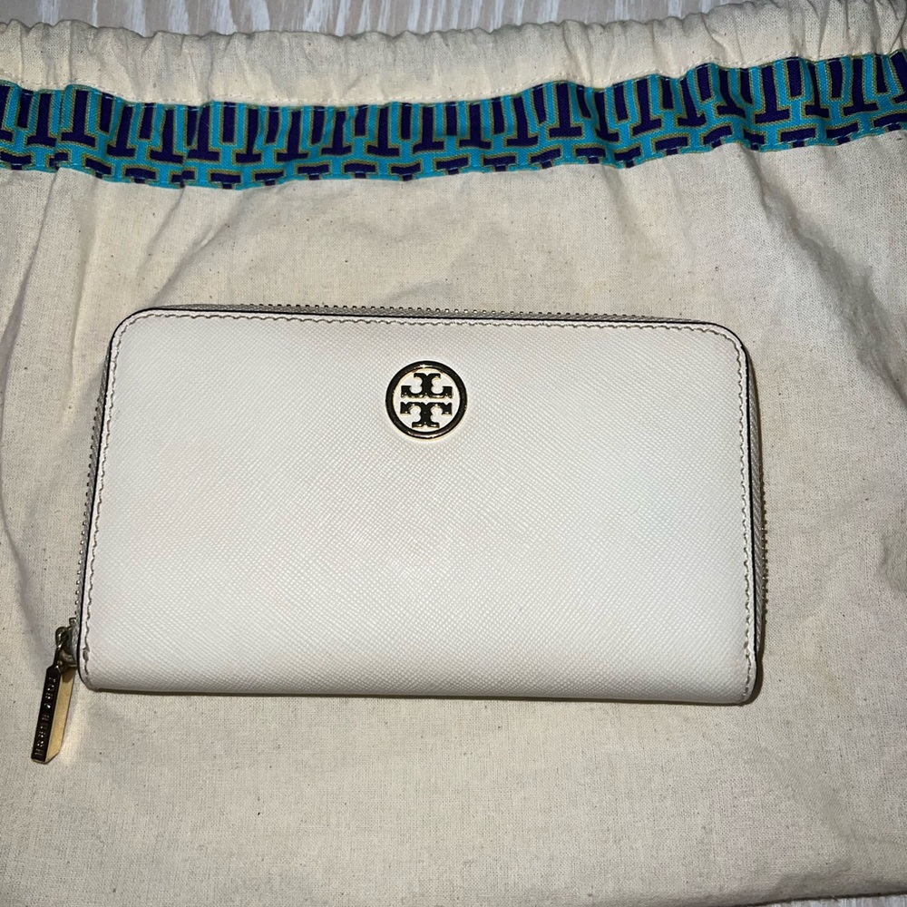 Tory Burch Wallet